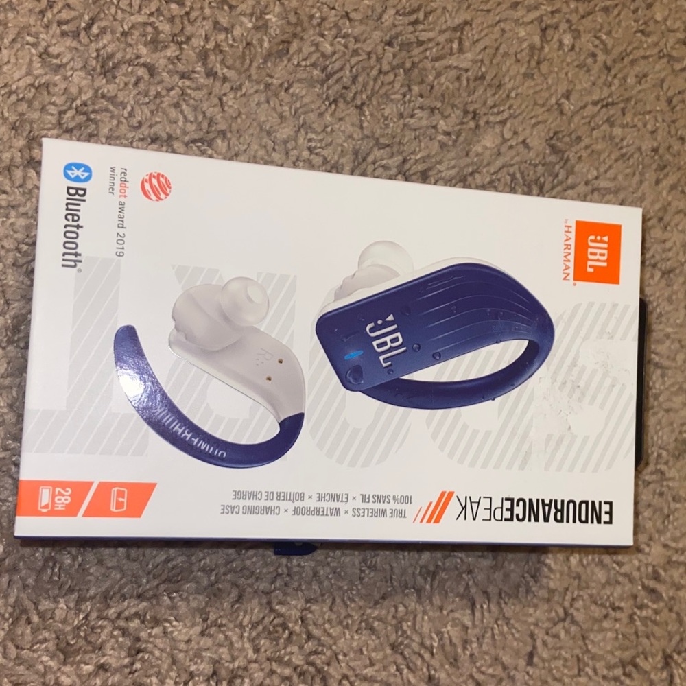 JBL endurance peak headphones